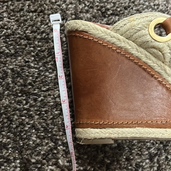 Vince Camuto platform Sandals - Picture 7 of 8